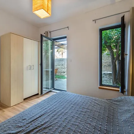 Peaceful Oasis Apartmán *