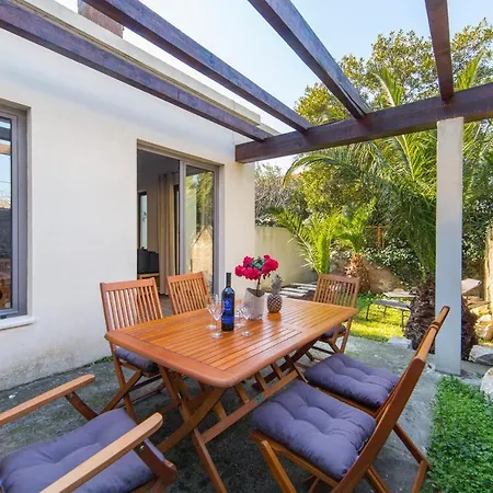 Peaceful Oasis Apartment